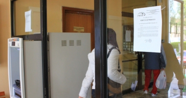 Stire din Social : Funcționarii publici cer demisia ministrului Muncii, Olguța Vasilescu