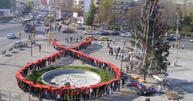 Fundă umană,  la Constanța,  în memoria victimelor HIV