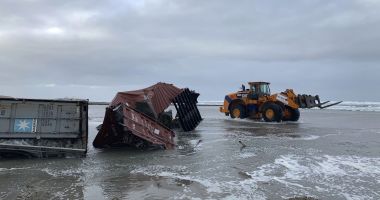 Fundul mărilor și oceanelor lumii este pavat cu containerele căzute peste bordul navelor - 3