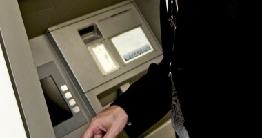 Stire din Eveniment : Constănțeanul care a furat un milion de lei din conturi bancare, băgat la răcoare