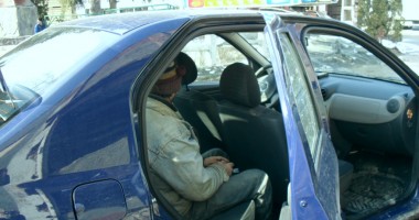 Stire din Eveniment : Au furat fier vechi până i-au prins jandarmii