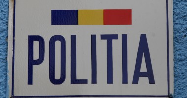 Stire din Eveniment : A furat burlanele de la biserică