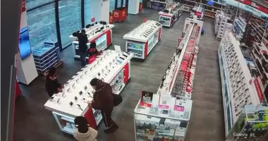 Stire din Eveniment : Trei tineri, prinși de jandarmi la furat într-un mall din Medgidia