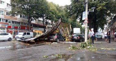 Cod galben de vânt, la Constanța. ATENȚIE unde vă parcați mașinile!