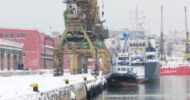 Porturile maritime românești, paralizate de furtună - 4