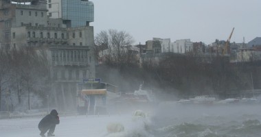 Constanța, un oraș unde furtunile s-au tot dezlănțuit, de-a lungul timpului - Galerie Foto - 19