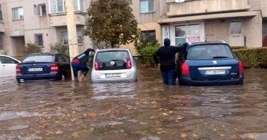 Vijelii și inundații la Constanța. A plouat într-o zi cât pentru o lună - 7