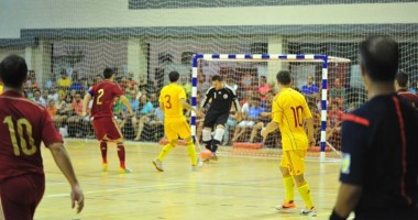 Stire din Sport : România, de două ori învinsă de Spania, în amicalele de futsal