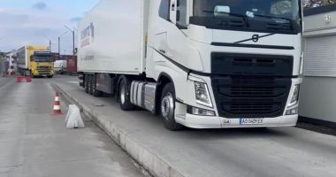 Stire din Eveniment : Restricții de circulație pentru transportul greu de marfă (MTMA > 12 t) și în județul Constanța