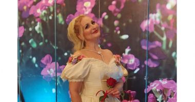 Gabriela Dobre: "Muzica, teatrul, dansul, scrisul sunt hrana sufletului și trupului meu" - 2