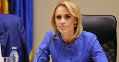 Stire din Politică-Administrație : Gabriela Firea, despre Dragnea: Ar vrea să mă mazilească, dar cu mâna altora