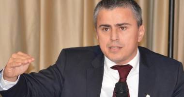 Stire din Politică-Administrație : Avocatul Gabriel Biriș a acceptat propunerea ministrului de Finanțe. Ce funcție va ocupa