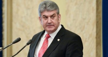 Stire din Eveniment : Gabriel Oprea, la mâna lui Iohannis