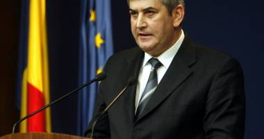 Stire din Politică-Administrație : Gabriel Oprea a anunțat că UNPR a fuzionat prin absorbție cu PPDD