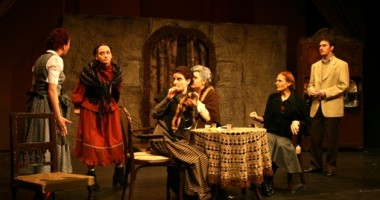Stire din Cultură-Educație : "Gaițele", la Teatrul de Stat, în week-end