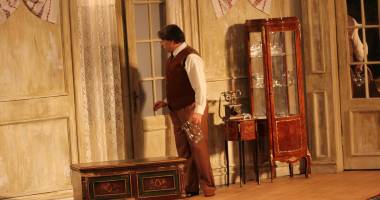 Stire din Cultură-Educație : Gaițele", pe scena Teatrului de stat