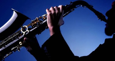 Stire din Cultură-Educație : Concert surpriză, cu invitați de la București