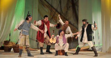 Stire din Cultură-Educație : "Paliativ" și "Gâlcevile din Chioggia",  la Teatrul de Stat