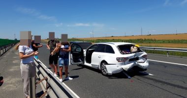 GALERIE FOTO - VIDEO. Alt CARAMBOL pe autostrada A2, pe sensul către București! - 2
