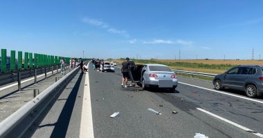 GALERIE FOTO - VIDEO. Alt CARAMBOL pe autostrada A2, pe sensul către București! - 3