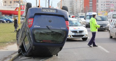 Imagini spectaculoase de la accidentul petrecut la intrare în Constanța (GALERIE FOTO) - 2