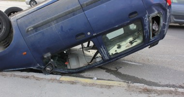 Imagini spectaculoase de la accidentul petrecut la intrare în Constanța (GALERIE FOTO) - 4
