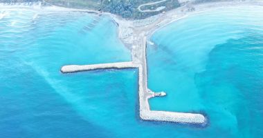 GALERIE FOTO. Lucrări avansate de stopare a eroziunii costiere, la Eforie - 4