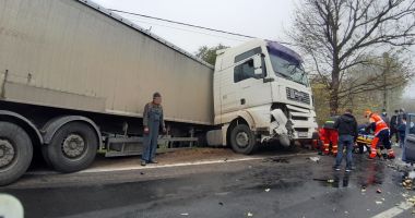 GALERIE FOTO. Accident teribil pe DN 3. Sunt trei victime - 3