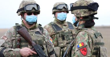 Galerie foto. Lansatoarele multiple de rachete LAROM au tras în Poligonul Capu Midia - 3