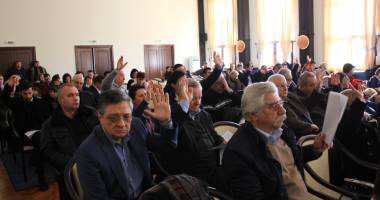 Stire din Politică-Administrație : Adrian Gâmbuțeanu  va fi eliberat  din funcție