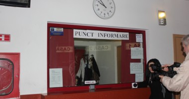 CFR-iștii au blocat trenurile, Fenechiu promite "capul vinovaților", iar Ponta își cere scuze - 5