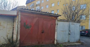 Stire din Social : Mai multe locuri de parcare la Constanța, în locul garajelor