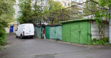 "E o țigănie de la un capăt la altul!" Cine  nu vrea să scăpăm de garajele dintre blocuri - 5