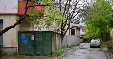 "E o țigănie de la un capăt la altul!" Cine  nu vrea să scăpăm de garajele dintre blocuri - 2