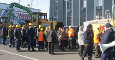 Gara Maritimă e "asediată" de macarale, tractoare și vole - 6