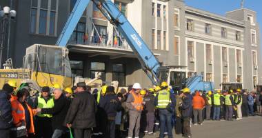 Gara Maritimă e "asediată" de macarale, tractoare și vole - 9