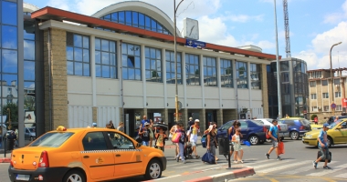 Taximetriștii fac legea în Gara Constanța. "Degeaba promovăm România turistică și ne comportăm ca niște țepari!" - 4