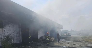 Stire din Social : Operator economic, amendat din cauza unui incendiu izbucnit la hala pe care o administra