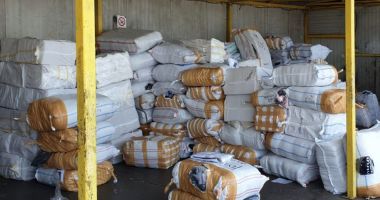 Stire din Eveniment : Colete aduse din Turcia, confiscate în Portul Constanța Sud Agigea
