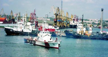 La Garda de Coastă, investiții cu țârâita, probleme multe. Lucrări de reparații pentru ambarcațiuni