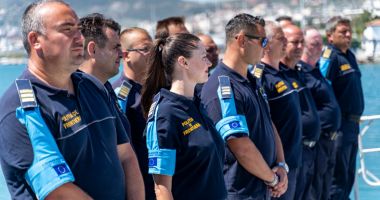 Vizită importantă la bordul navei Gărzii de Coastă, aflată în misiune în Grecia - 3