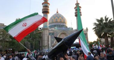 Gardienii Revoluţiei: Iranul şi-ar putea revizui doctrina nucleară