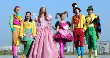 Stire din Social : Gașca Zurli cucerește Constanța, la City Park