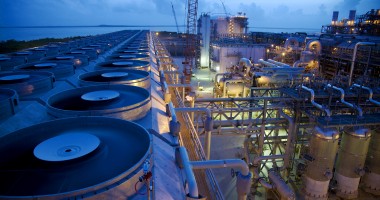 Stire din Actualitate : Olanda reduce extracția de gaze naturale din cauza cutremurelor repetate