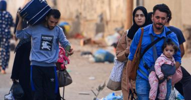 Stire din Actualitate : Coșmarul românilor blocați în Fâșia Gaza: "Nu mai rezistăm! Fără curent, fără apă, fără mâncare"