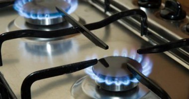Stire din Economie : Gazele interne pentru populație și companii se scumpesc până în 2014 cu 19,4%, respectiv de 2,6 ori