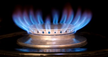 Stire din Economie : Prețul gazelor de import va crește cu 5% în perioada octombrie - decembrie