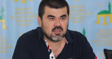 Stire din Politică-Administrație : Începe Luna Ramazan. Ce mesaj are Gelil Eserghep pentru musulmani