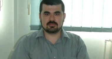 Stire din Politică-Administrație : Gelil Eserghep, noul președinte al UDTTMR, Varol Amet, candidat la parlamentare