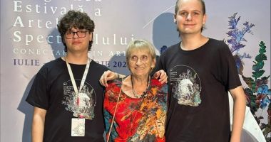 Ștefan Lungu, voluntar SEAS 2024: "E greu să atragi tineret la teatru, pentru că nu-l consideră important!" - 4
